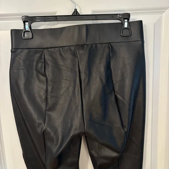 Loft coated faux leather pants. - Picture 3 of 4
